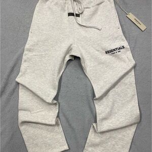 Essentials Light oat sweats Xs